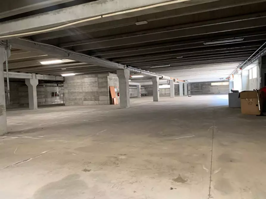 Immagine 31 di Capannone industriale in vendita  in aeroporto Olbia a Olbia