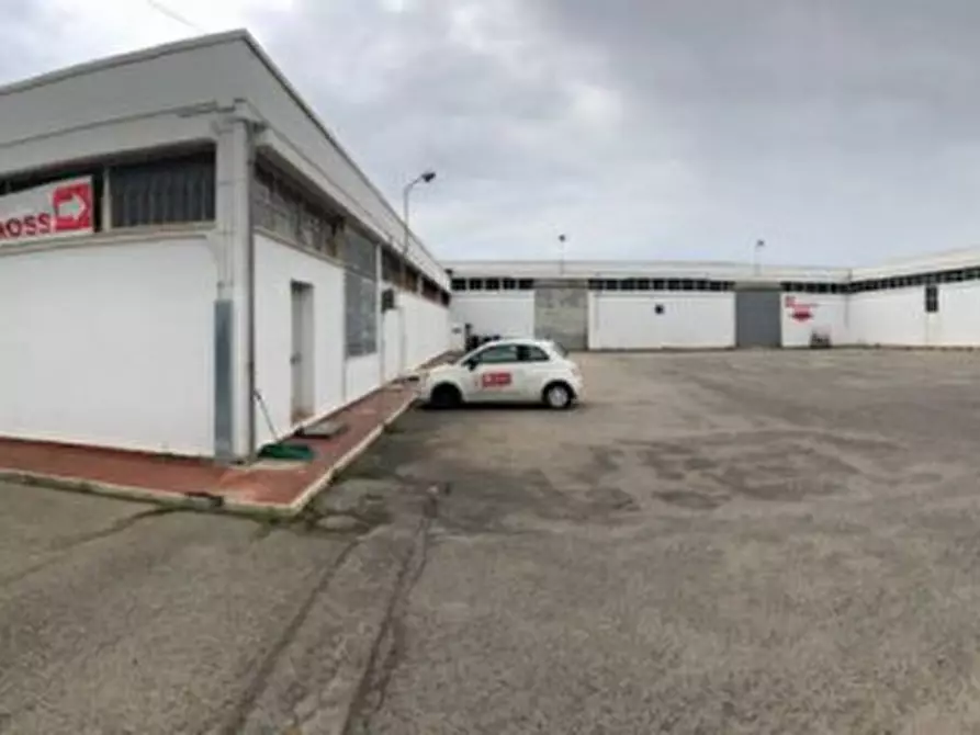 Immagine 1 di Capannone industriale in vendita  in Sestu a Sestu