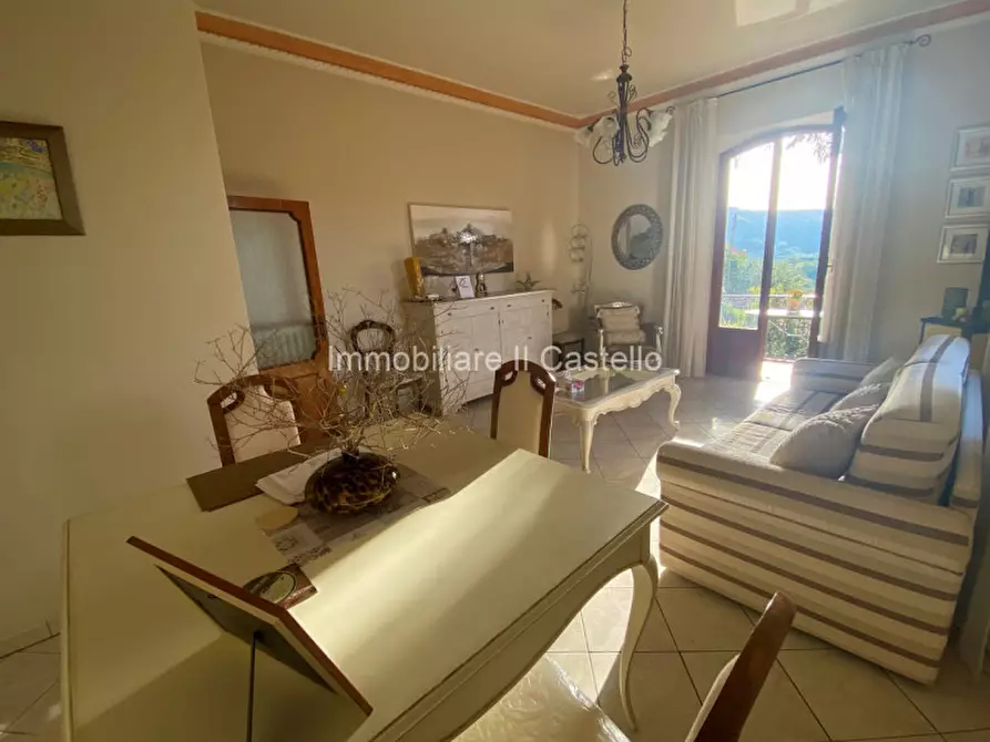 Immagine 3 di Appartamento in vendita  in Via delle Vittorie a Paciano