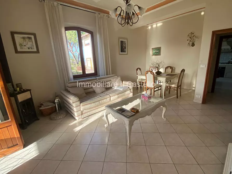 Immagine 7 di Appartamento in vendita  in Via delle Vittorie a Paciano