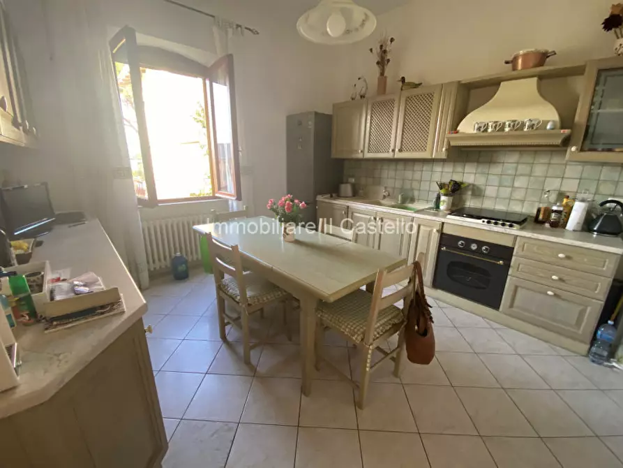 Immagine 9 di Appartamento in vendita  in Via delle Vittorie a Paciano