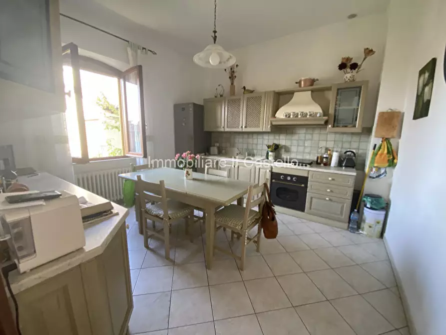 Immagine 13 di Appartamento in vendita  in Via delle Vittorie a Paciano