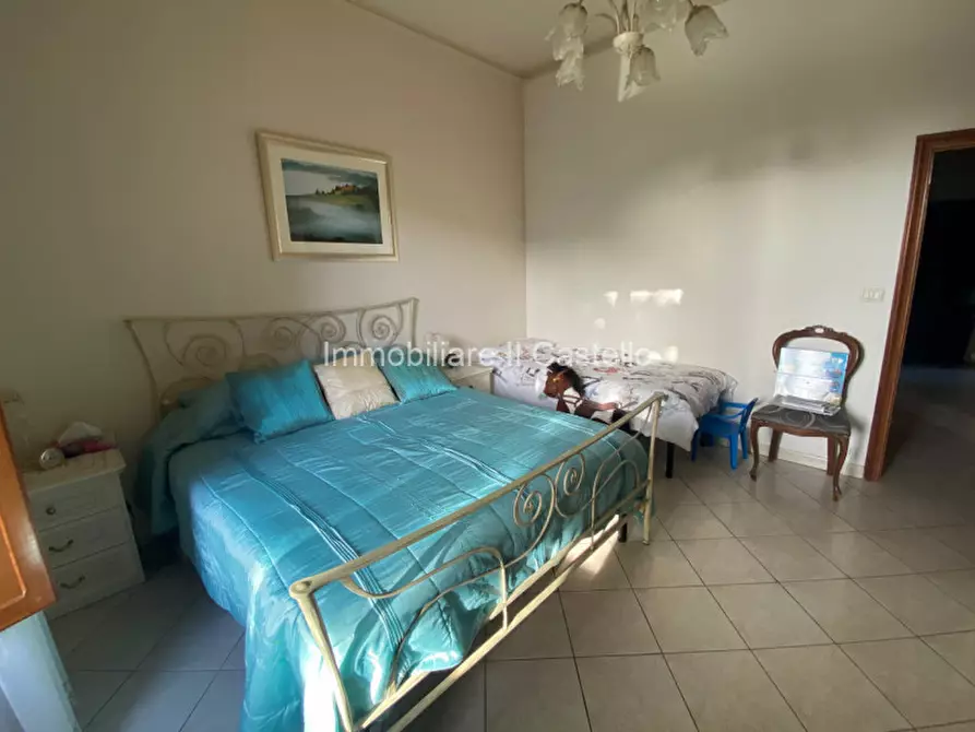 Immagine 17 di Appartamento in vendita  in Via delle Vittorie a Paciano