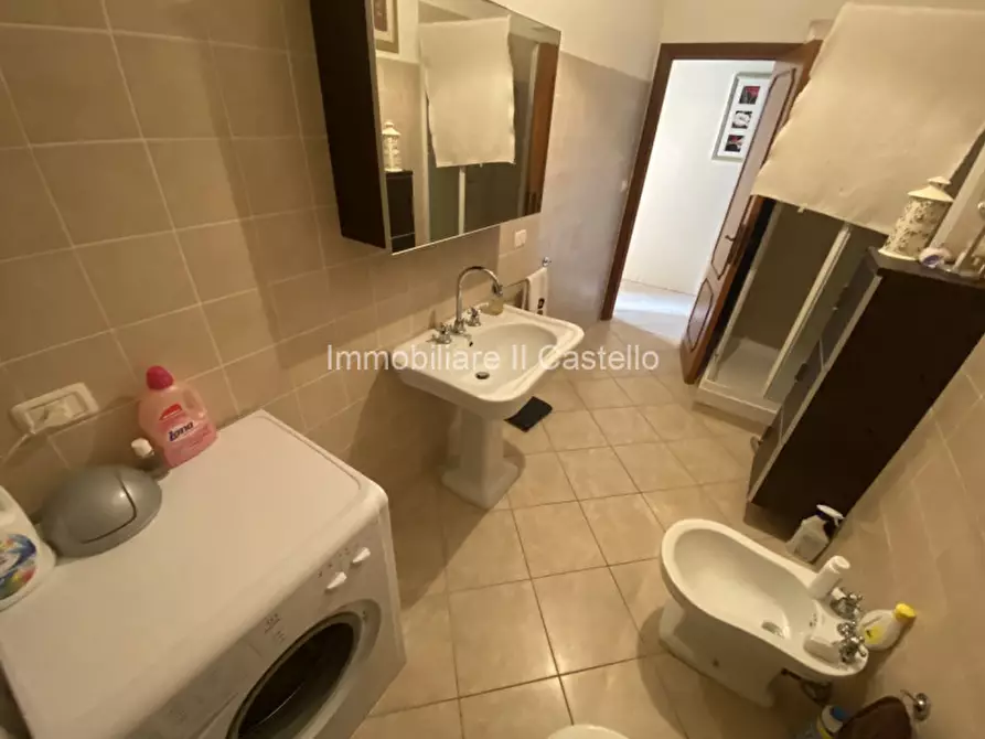 Immagine 22 di Appartamento in vendita  in Via delle Vittorie a Paciano