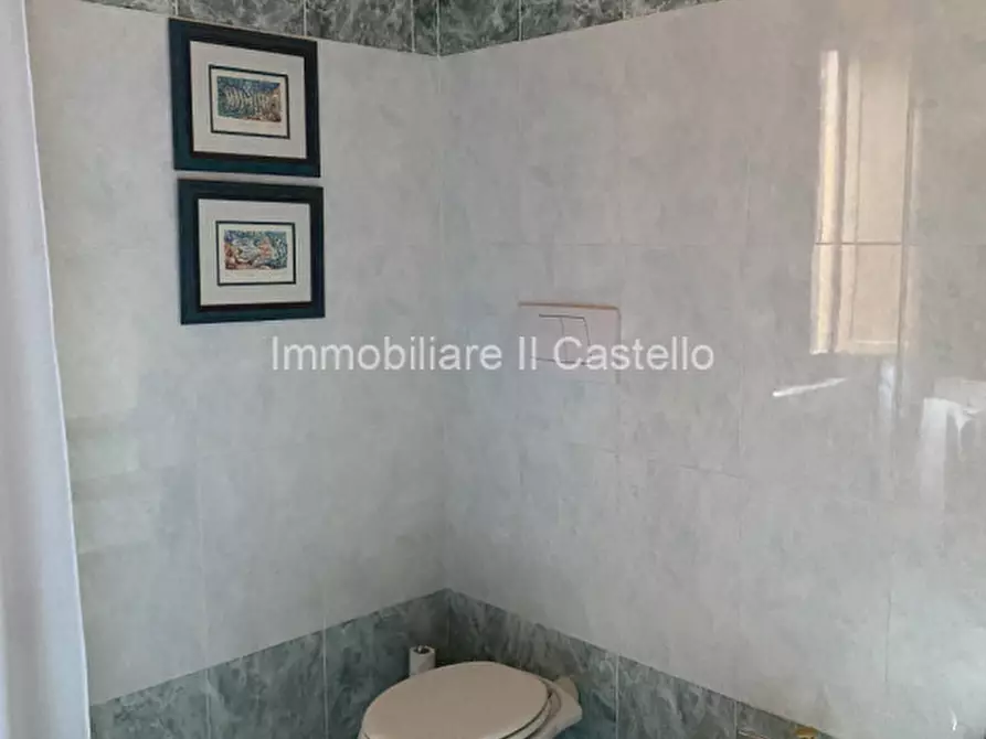 Immagine 25 di Appartamento in vendita  in Via delle Vittorie a Paciano