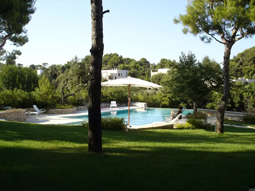 Immagine 2 di Villa in vendita  a Fasano