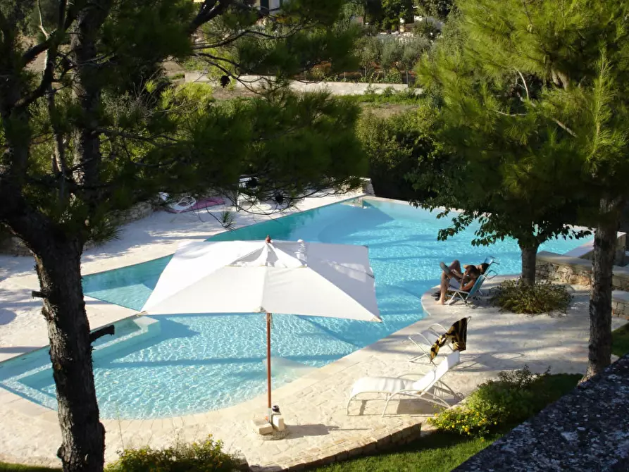 Immagine 8 di Villa in vendita  a Fasano