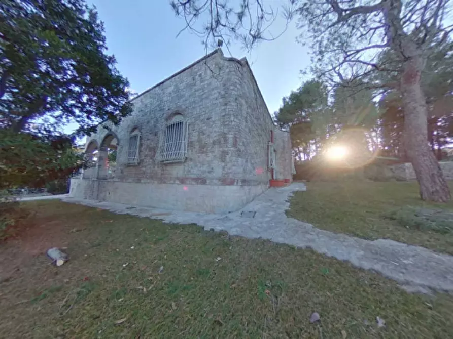 Immagine 12 di Villa in vendita  a Fasano