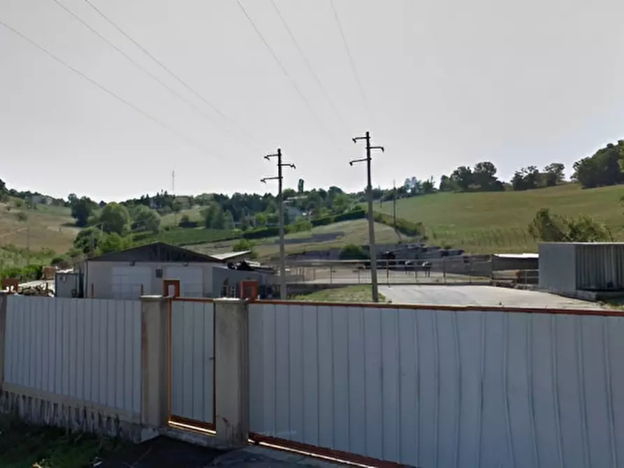Immagine 2 di Capannone industriale in vendita  in Contrada Cese-Tappino a Campobasso