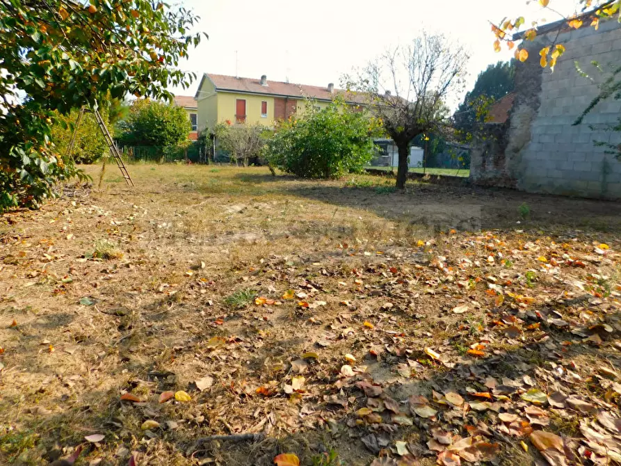 Immagine 12 di Magazzino in vendita  in via Secondo Bonacossa n° 36 a Dorno