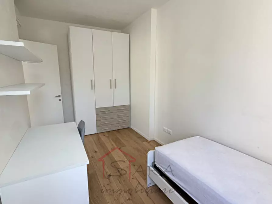 Immagine 5 di Appartamento in vendita  in Via Genova a Padova