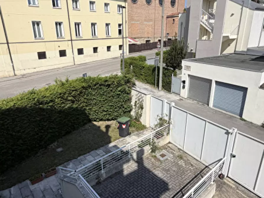 Immagine 32 di Appartamento in vendita  in Via Genova a Padova