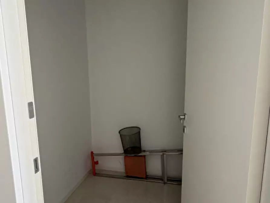 Immagine 36 di Appartamento in vendita  in Via Genova a Padova