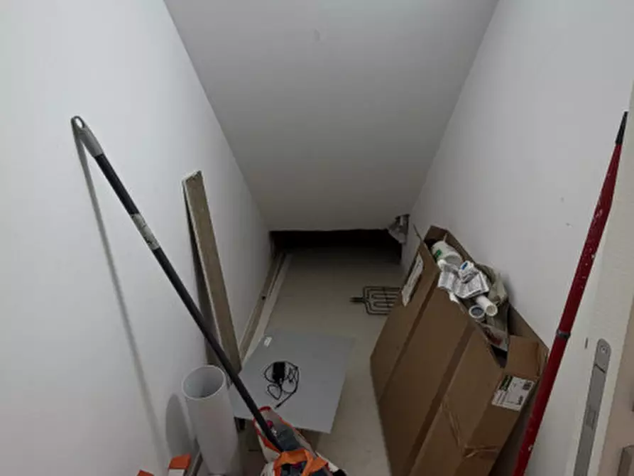 Immagine 37 di Appartamento in vendita  in Via Genova a Padova