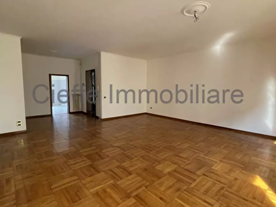 Immagine 1 di Appartamento in vendita  in VIA ROMA a Padova