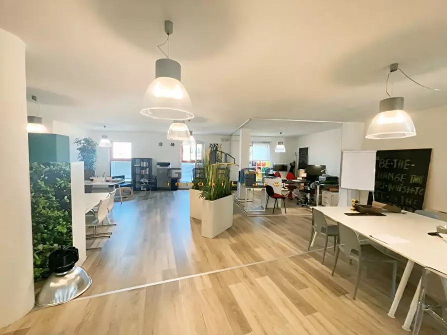 Immagine 11 di Ufficio in vendita  in Via Roma a Vedelago