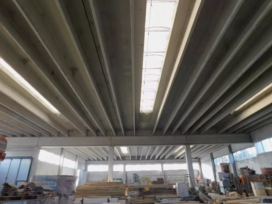 Immagine 6 di Capannone industriale in vendita  in Via Loredan a Rovolon