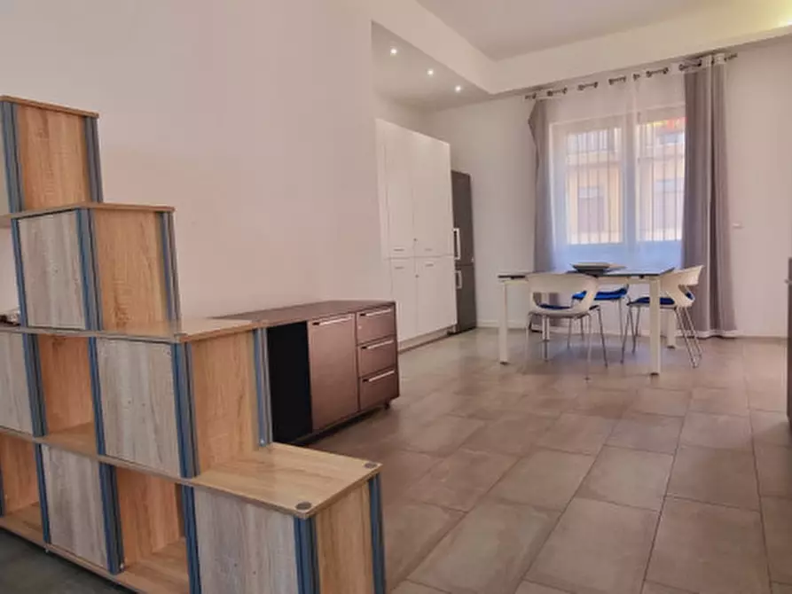 Immagine 9 di Appartamento in vendita  in VIA TRIESTE a Milazzo