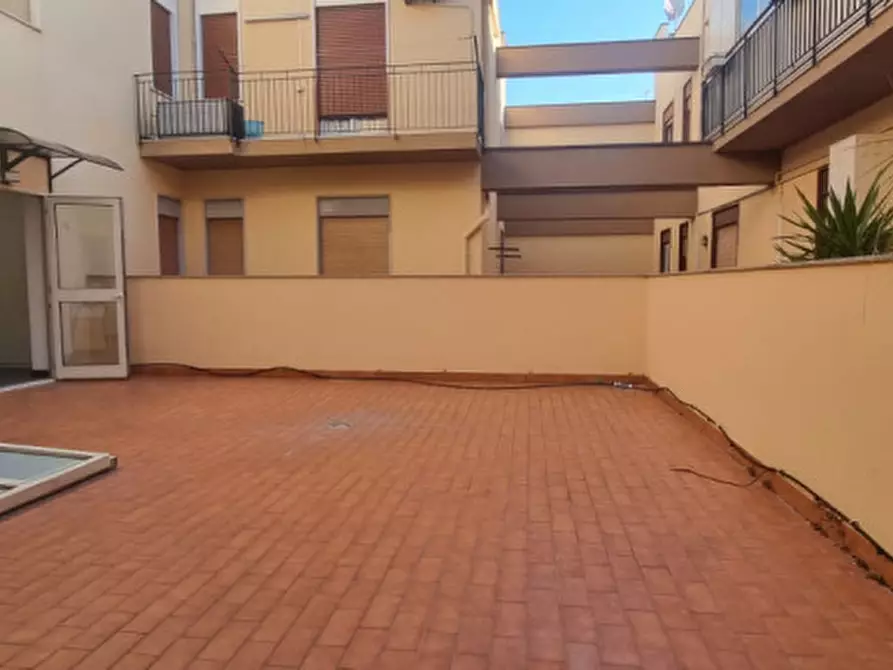 Immagine 20 di Appartamento in vendita  in VIA TRIESTE a Milazzo