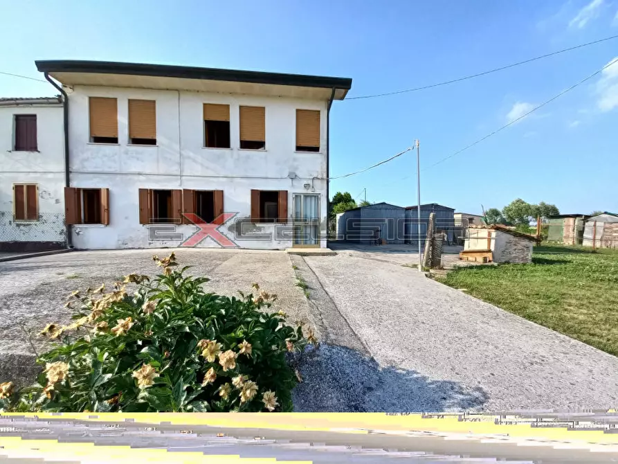 Immagine 1 di Villetta a schiera in vendita  in Via G. Matteotti 20 bis - Cavarzere a Cavarzere