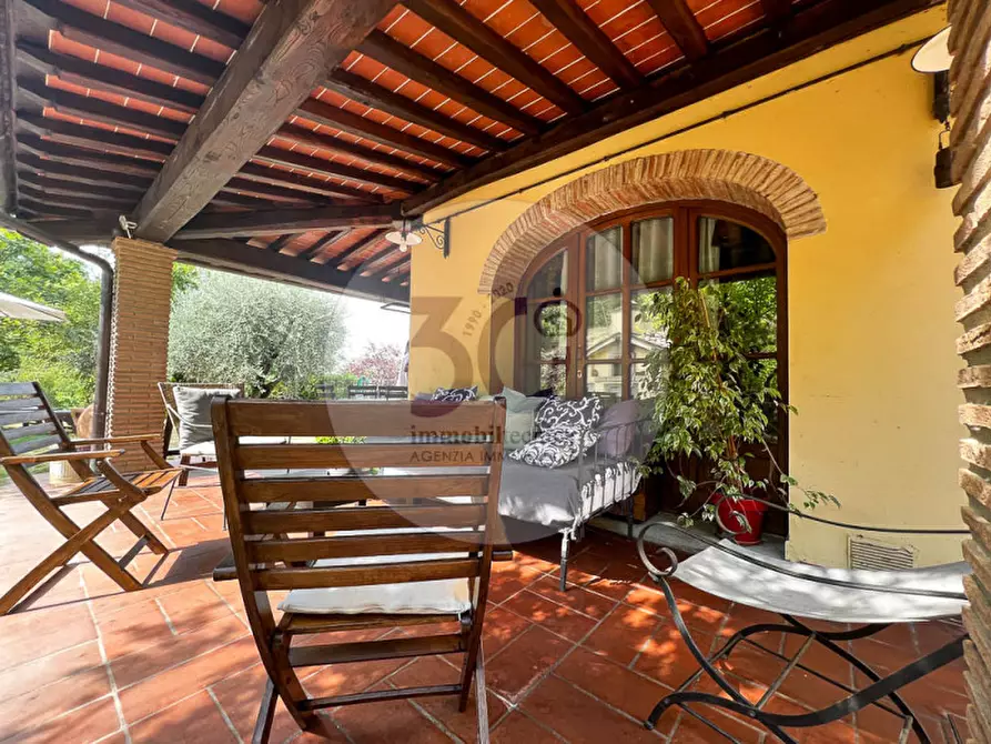 Immagine 1 di Casa indipendente in vendita  in Staggiano a Arezzo