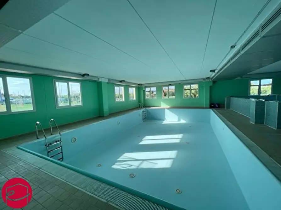 Immagine 7 di Attività commerciale in vendita  a Gatteo