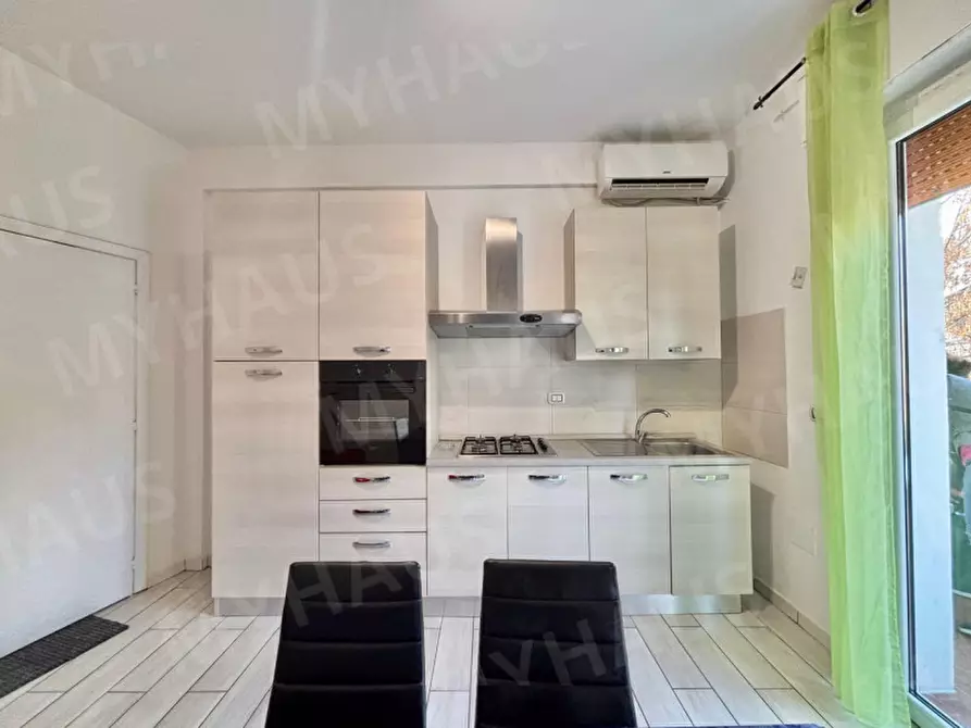 Immagine 5 di Appartamento in vendita  in Viale Giovanni Segantini, 38 a Cesenatico
