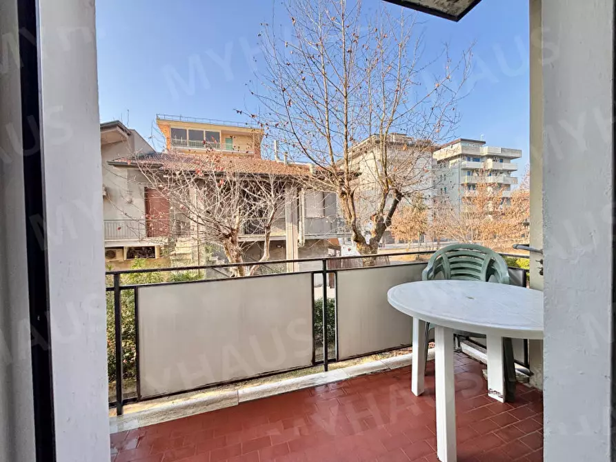 Immagine 33 di Appartamento in vendita  in Viale Giovanni Segantini, 38 a Cesenatico