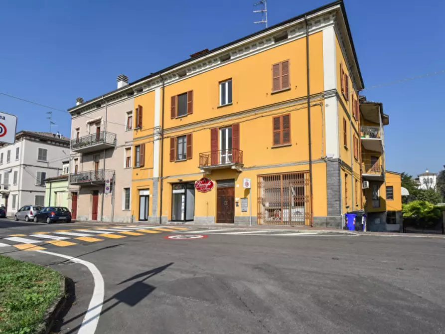 Immagine 2 di Attività commerciale in affitto  a Noceto