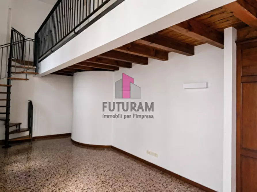 Immagine 1 di Appartamento in affitto  in santa caterina a Vicenza
