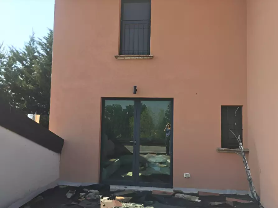 Immagine 11 di Palazzo in vendita  in Localita' Case Olive, 127 a Borgonovo Val Tidone