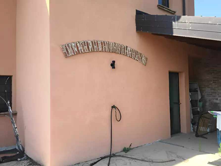 Immagine 15 di Palazzo in vendita  in Localita' Case Olive, 127 a Borgonovo Val Tidone