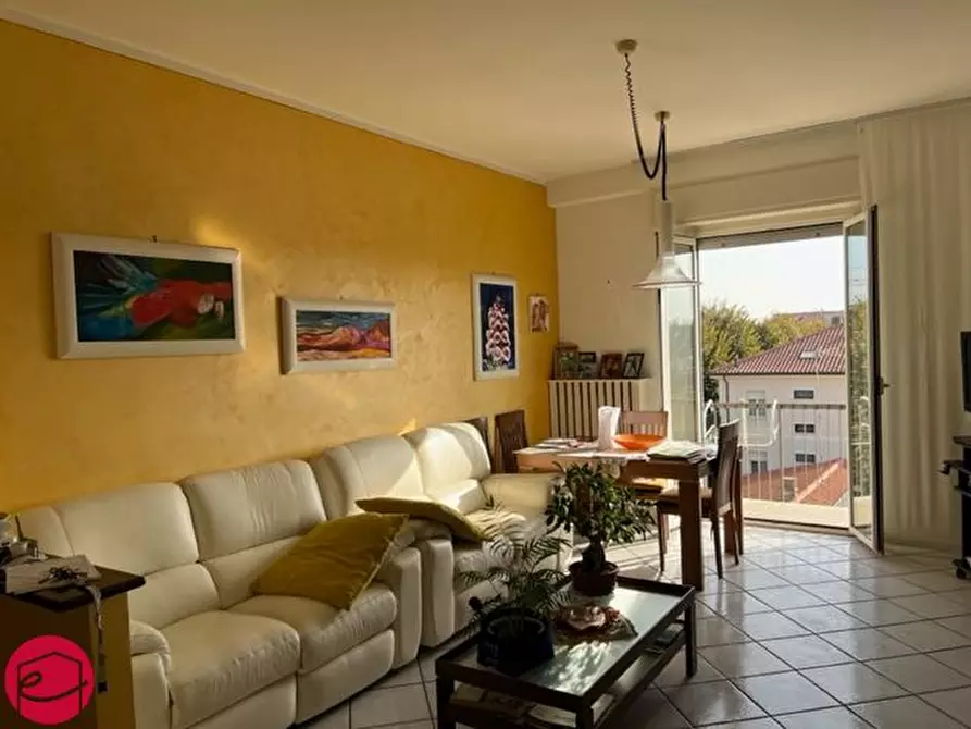 Immagine 2 di Appartamento in vendita  a Rimini