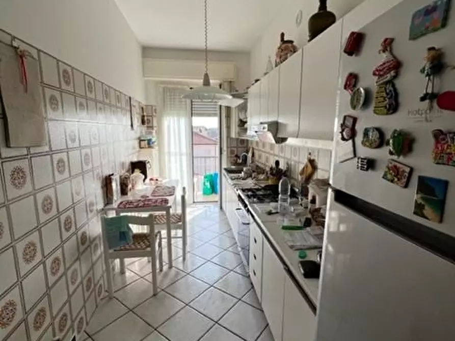 Immagine 10 di Appartamento in vendita  a Rimini