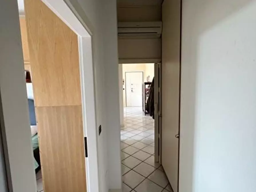 Immagine 12 di Appartamento in vendita  a Rimini