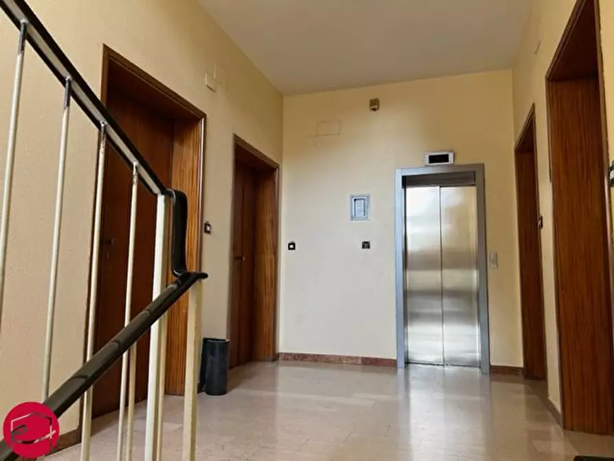 Immagine 21 di Appartamento in vendita  a Rimini