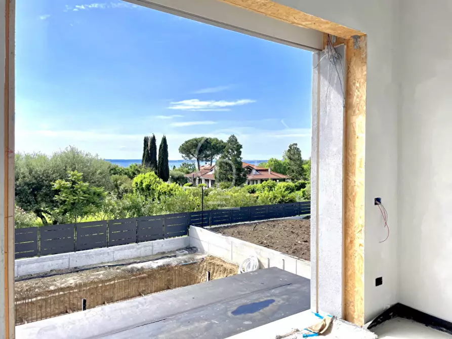 Immagine 13 di Villa in vendita  a Moniga Del Garda