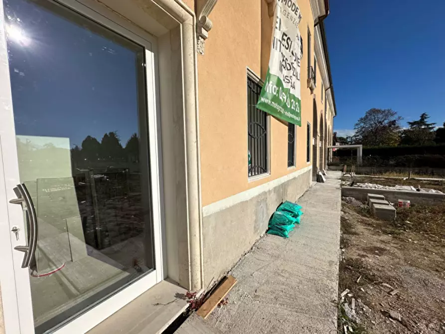Immagine 1 di Appartamento in vendita  in Via Roma a Cervarese Santa Croce