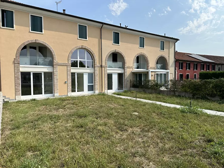 Immagine 6 di Appartamento in vendita  in Via Roma a Cervarese Santa Croce