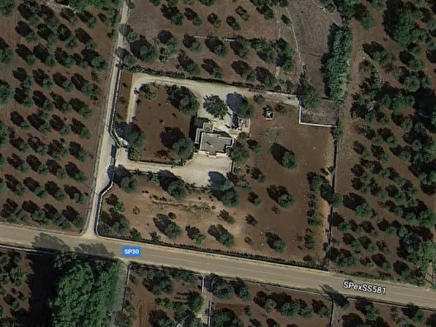 Immagine 27 di Villa in vendita  in C.da Parco Monsignore a Ostuni