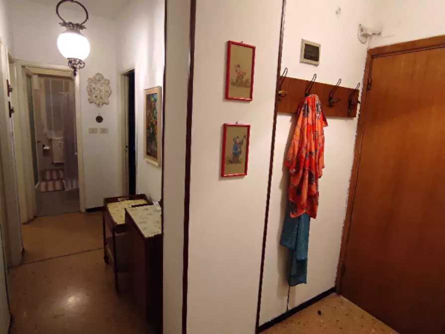 Immagine 10 di Appartamento in vendita  in via fratelli betti a Rapallo