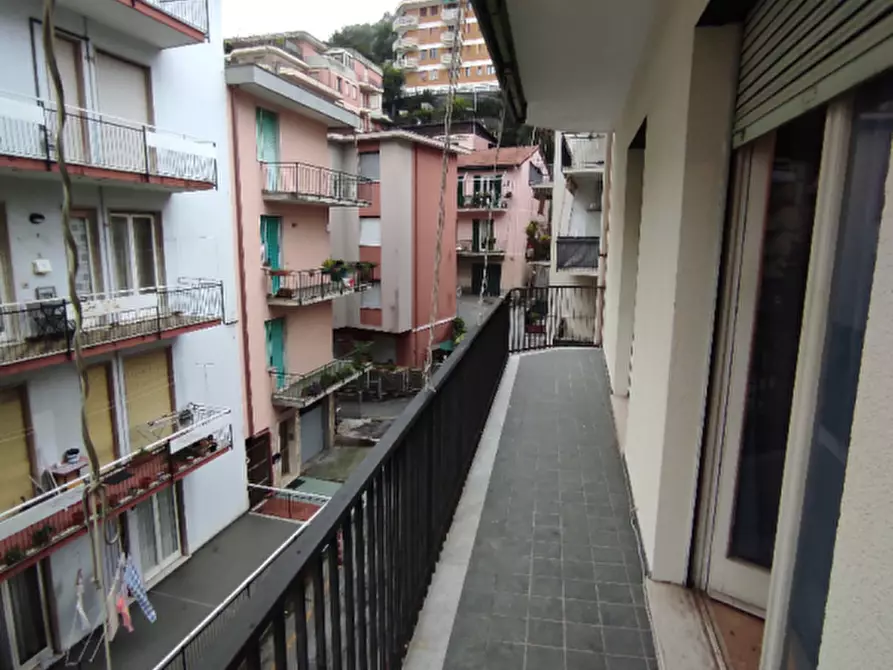 Immagine 11 di Appartamento in vendita  in via fratelli betti a Rapallo