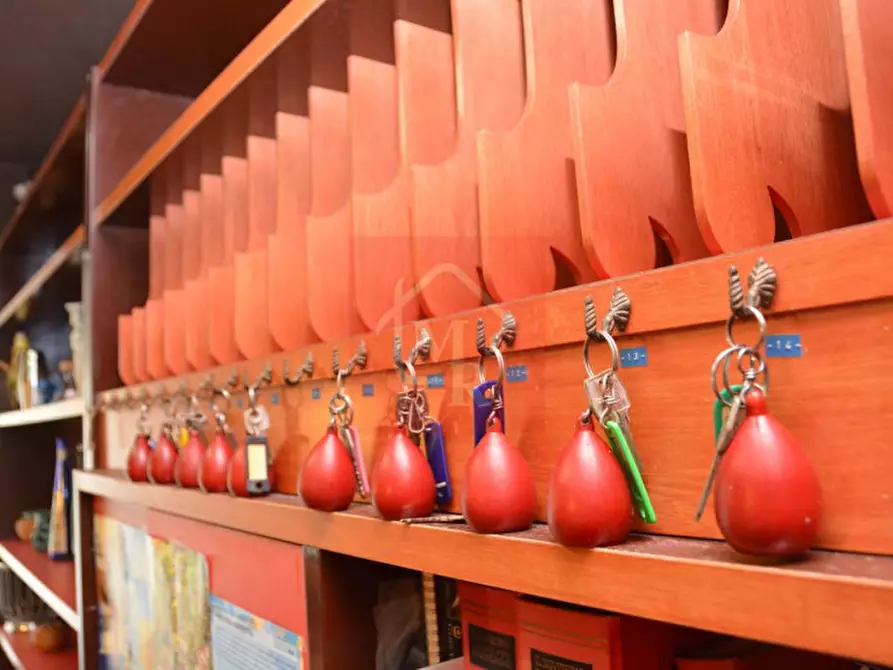 Immagine 7 di Palazzo in vendita  in Viale Croce del Sud 7 a Grado