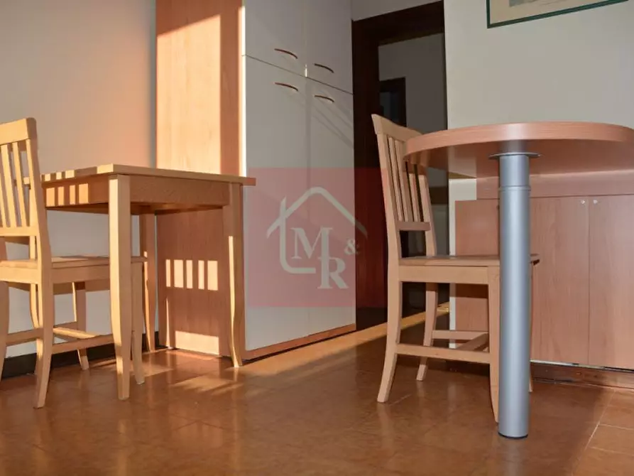 Immagine 12 di Palazzo in vendita  in Viale Croce del Sud 7 a Grado