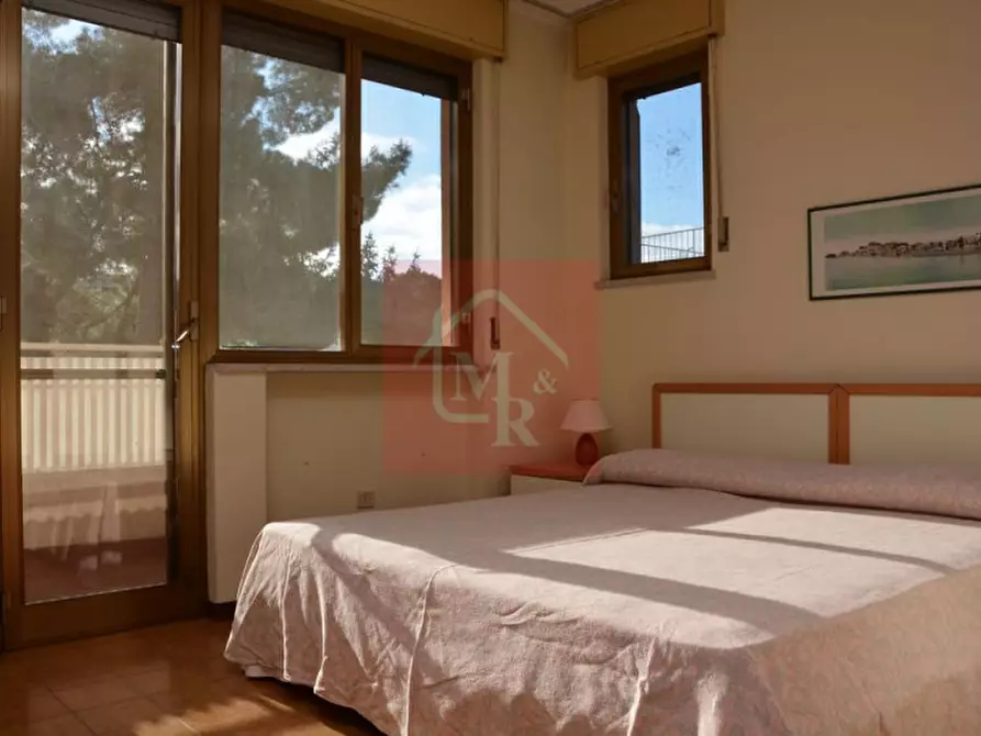 Immagine 16 di Palazzo in vendita  in Viale Croce del Sud 7 a Grado