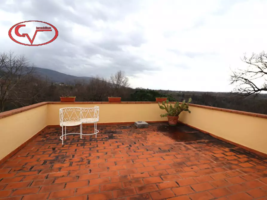 Immagine 25 di Villa in vendita  in setteponti a Terranuova Bracciolini