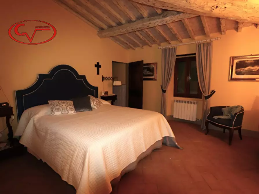 Immagine 28 di Villa in vendita  in setteponti a Terranuova Bracciolini