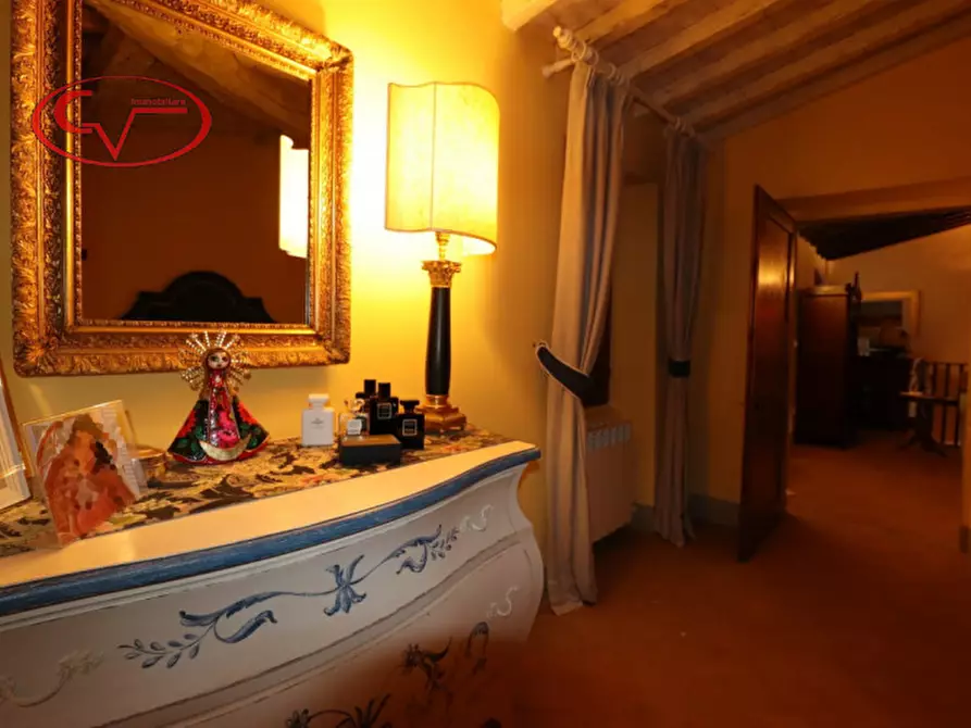 Immagine 31 di Villa in vendita  in setteponti a Terranuova Bracciolini