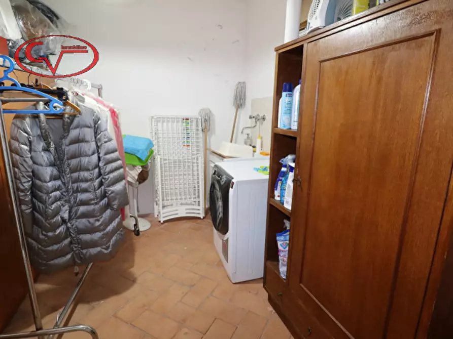 Immagine 39 di Villa in vendita  in setteponti a Terranuova Bracciolini