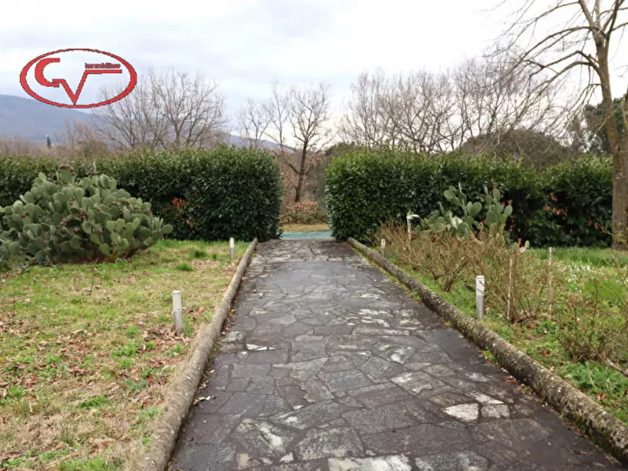 Immagine 44 di Villa in vendita  in setteponti a Terranuova Bracciolini